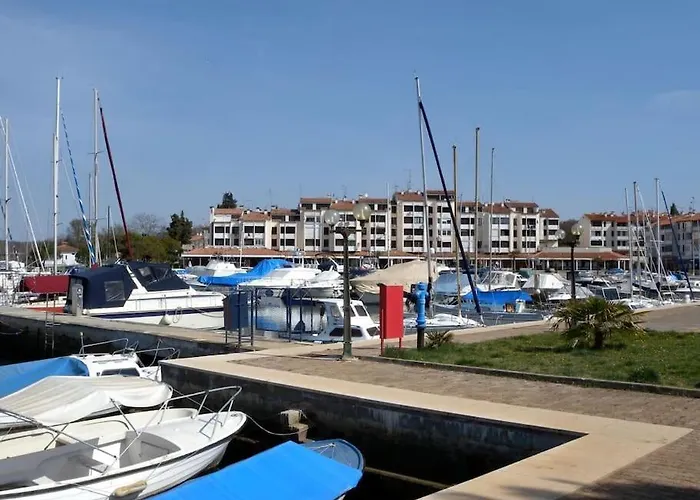 Duplex-apartment Cervar-porat Appartamento Porec