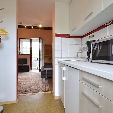 アパート Duplex-apartment Cervar-porat ポレッチ