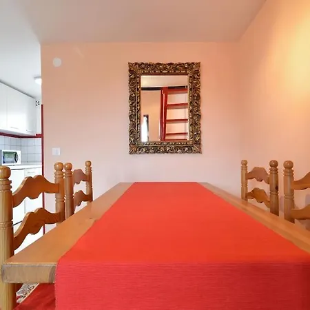 Duplex-apartment Cervar-porat アパート ポレッチ