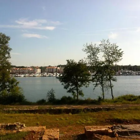 アパート Duplex-apartment Cervar-porat